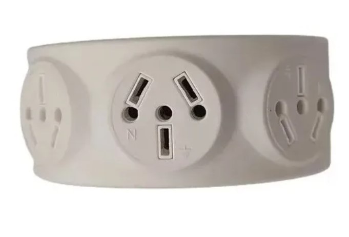 Tripto triple con enchufe giratorio Blanco o Negro